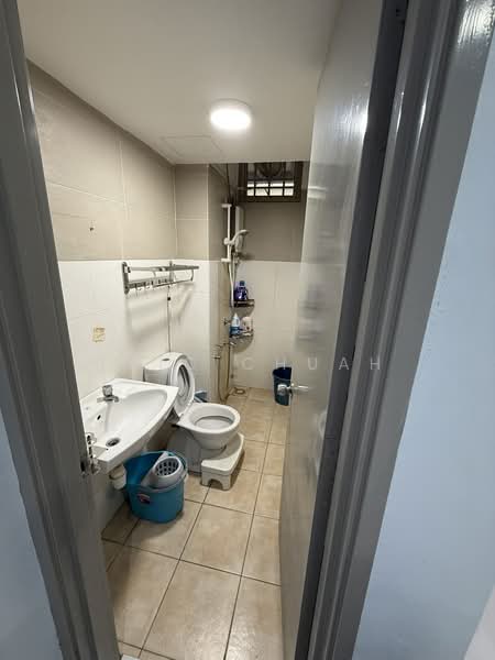 Townhouse for Rent in Bandar Selesa Jaya (Skudai) - Eric Chuah - Bathroom - PropertyGuru.com.my