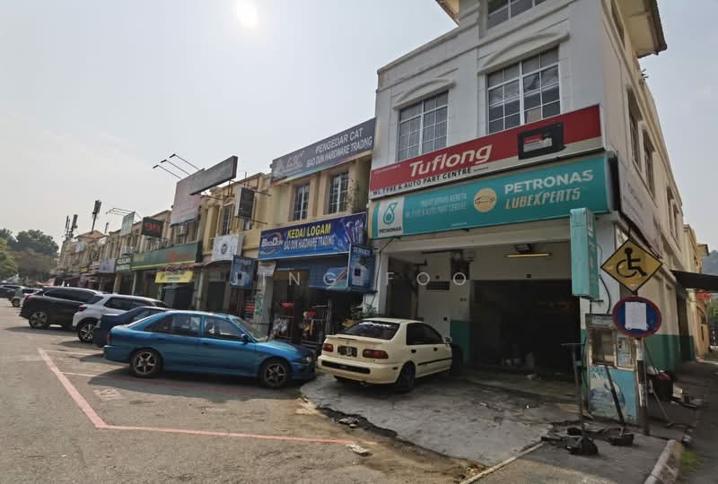 Alam Suria Shoplot Bandar Puncak Alam untuk Untuk Disewa - RM 850 /bulan, Mac 2026 - PropertyGuru.com.my