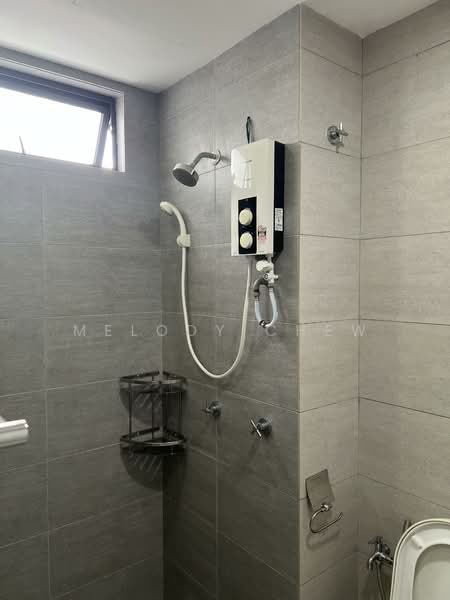 Servis Apartment untuk Dijual di KL Traders Square - melody chew - Bathroom - PropertyGuru.com.my