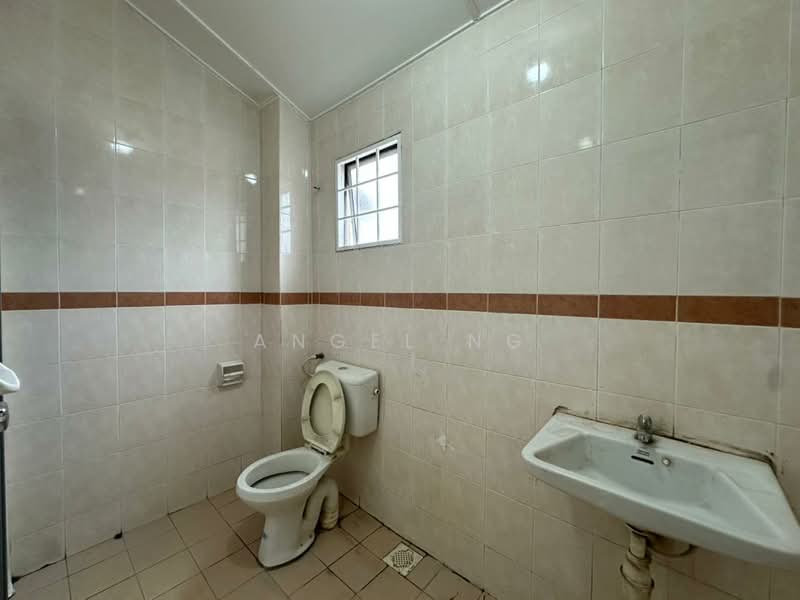 Bandar Mahkota Cheras untuk Untuk Dijual - RM 625,000, Mac 2026 - Bathroom - PropertyGuru.com.my