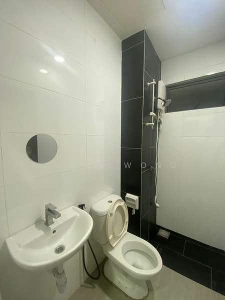 Service Residence for Rent at Seasons Garden Residences - James Wong - Bathroom - PropertyGuru.com.my