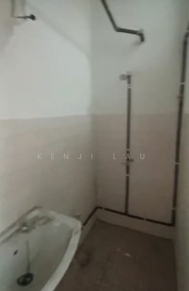 Shop / Office for Rent in Pandan Indah (Ampang) - Kenji Lau - Bathroom - PropertyGuru.com.my