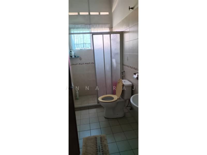 Bungalow for Sale in Seksyen 18 (Petaling Jaya) - Anna Raj - Bathroom - PropertyGuru.com.my