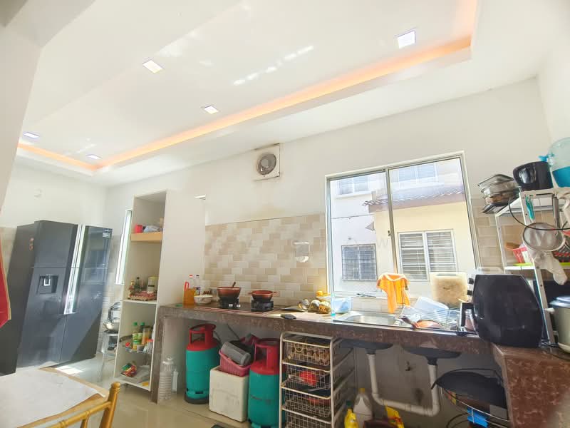 2-storey Terraced House for Sale in Kota Emerald (Rawang) - Lucy Chow - Kitchen - PropertyGuru.com.my