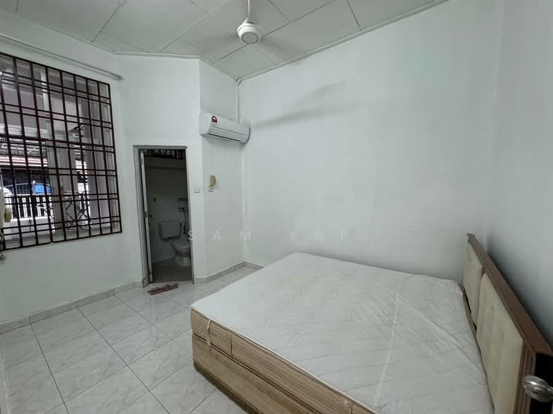Permas Ville Apartment untuk Untuk Disewa - RM 1,900 /bulan, Apr 2026 - Bedroom - PropertyGuru.com.my