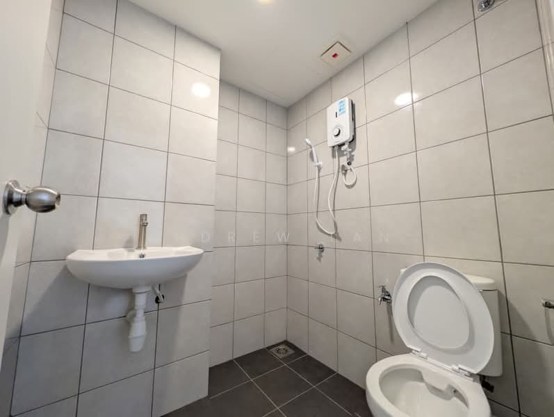 HANA Eco Ardence untuk Untuk Disewa - RM 1,900 /bulan, Mac 2026 - Bathroom - PropertyGuru.com.my