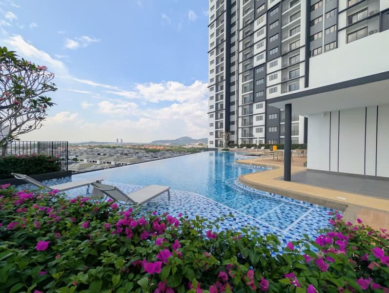 HANA Eco Ardence untuk Untuk Disewa - RM 1,900 /bulan, Mac 2026 - Pool - PropertyGuru.com.my