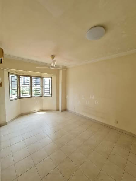 Condominium for Sale at Anggun Puri - Wan Azemi Wan Daud - Living Room - PropertyGuru.com.my