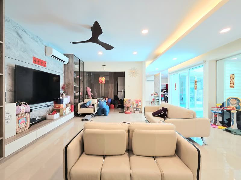 Semi-Detached House for Sale in Damansara Idaman (Ara Damansara) - Reni Lim - Living Room - PropertyGuru.com.my