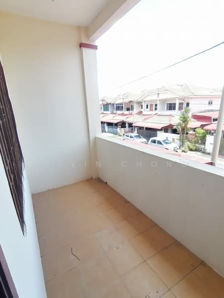 2-storey Terraced House for Sale in Taman Arkid (Menglembu) - Kelvin Chong - Balcony - PropertyGuru.com.my