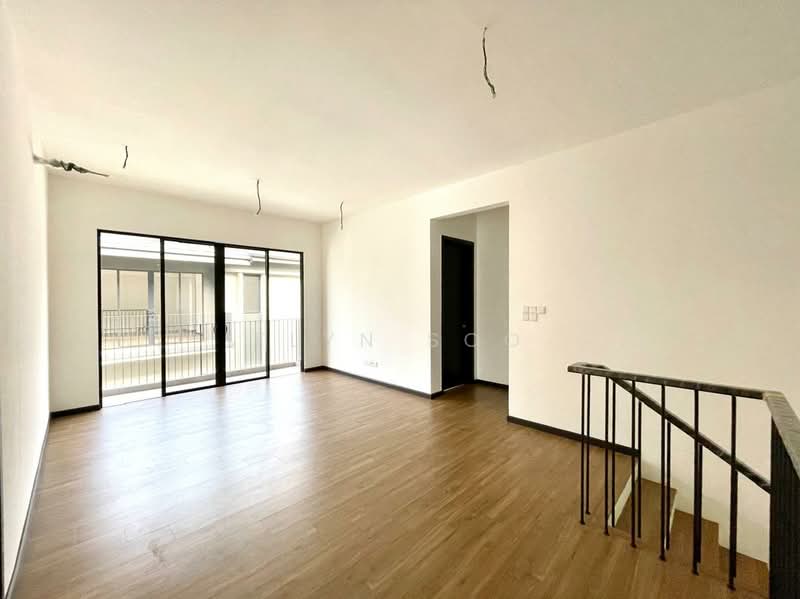 2-storey Terraced House for Sale in Bandar Tropicana Aman (Telok Panglima Garang) - Elyn Soo - Living Room - PropertyGuru.com.my