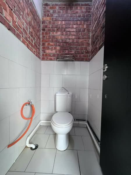 Rawspace Business Park untuk Untuk Dijual - RM 2,000,000, Mac 2026 - Bathroom - PropertyGuru.com.my