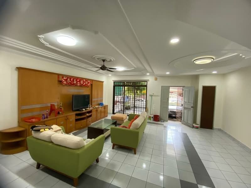 2-storey Terraced House for Rent in Taman Bukit Mewah (Tampoi) - Bee Bee - PropertyGuru.com.my