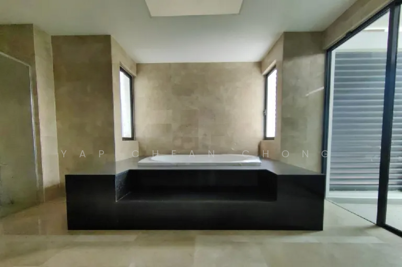 3.5-storey Terraced House for Sale in Setia Alam (Selangor) - Yap Chean Chong - Bathroom - PropertyGuru.com.my