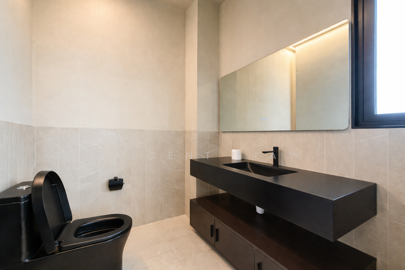 Semi-Detached House for Sale in Saujana (Selangor) - Vincent Liaw - Bathroom - PropertyGuru.com.my