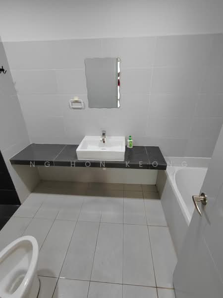 Kondominium untuk Disewa di X2 Residency - Ng Hon Keong - Bathroom - PropertyGuru.com.my