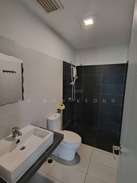 Kondominium untuk Disewa di X2 Residency - Ng Hon Keong - Bathroom - PropertyGuru.com.my