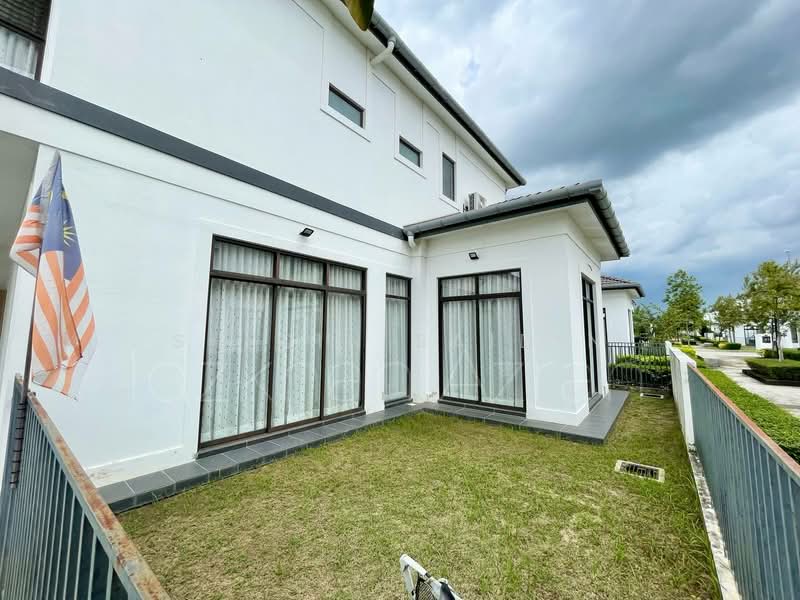 Semi-Detached House for Sale in Eco Grandeur (Puncak Alam) - Shiqin Saidin - Exterior - PropertyGuru.com.my