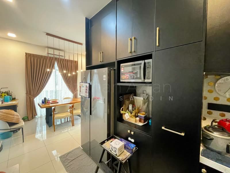 Semi-Detached House for Sale in Eco Grandeur (Puncak Alam) - Shiqin Saidin - Dining Room - PropertyGuru.com.my