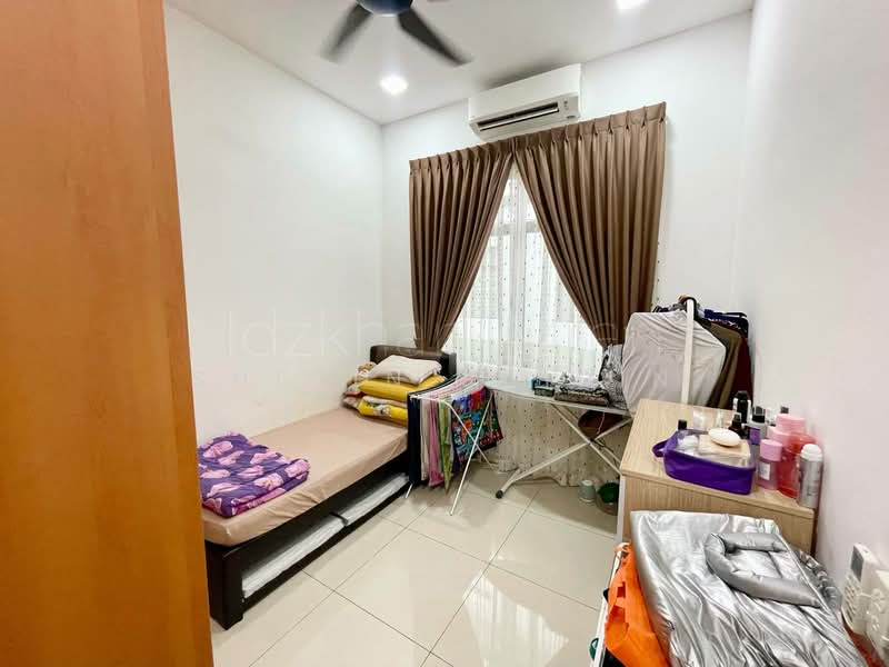 Semi-Detached House for Sale in Eco Grandeur (Puncak Alam) - Shiqin Saidin - Bedroom - PropertyGuru.com.my