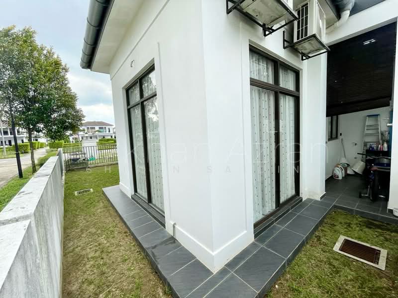Semi-Detached House for Sale in Eco Grandeur (Puncak Alam) - Shiqin Saidin - Exterior - PropertyGuru.com.my