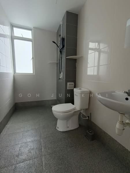 Residensi Rumpun Bahagia (Residensi Melaka Tengah 1) untuk Untuk Disewa - RM 1,100 /bulan, Mac 2026 - Bathroom - PropertyGuru.com.my