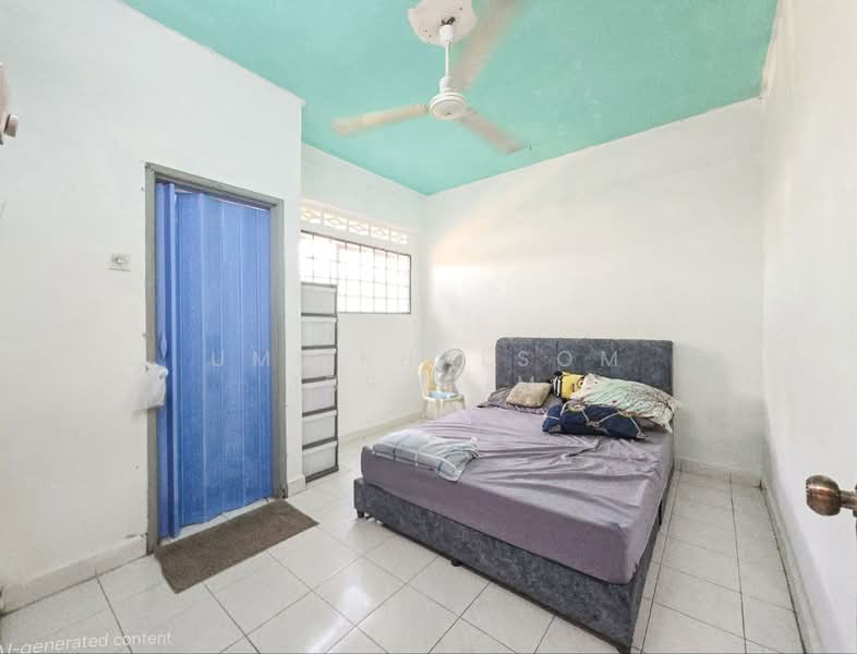 Apartment for Sale at Taman Langat Murni Apartment - Umi Khalsom Ibrahim - Bedroom - PropertyGuru.com.my