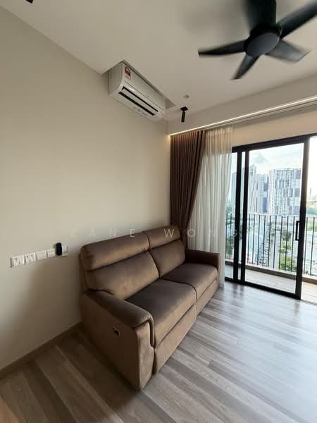 The Rosewoodz @ Bukit Jalil untuk Untuk Disewa - RM 3,200 /bulan, Mac 2026 - Living Room - PropertyGuru.com.my