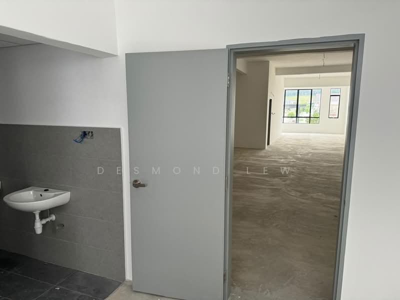 Shop / Office for Rent in Austin Crest (Johor Bahru) - Desmond Lew - PropertyGuru.com.my