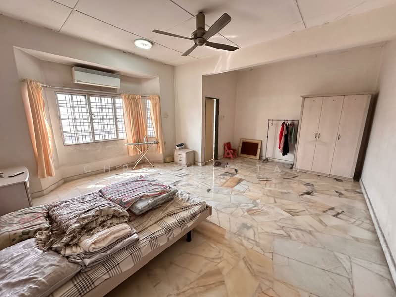 2-storey Terraced House for Sale in Taman Sentosa (Klang) - Christine Tan - Bedroom - PropertyGuru.com.my