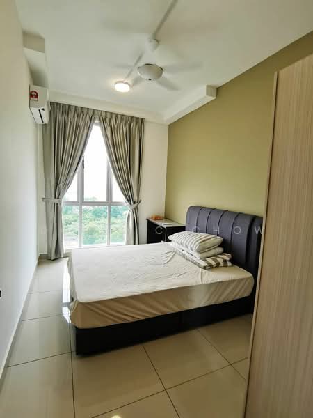 Service Residence for Rent at Meridin Bayvue @ Sierra Perdana - Dominic Chow - Bedroom - PropertyGuru.com.my