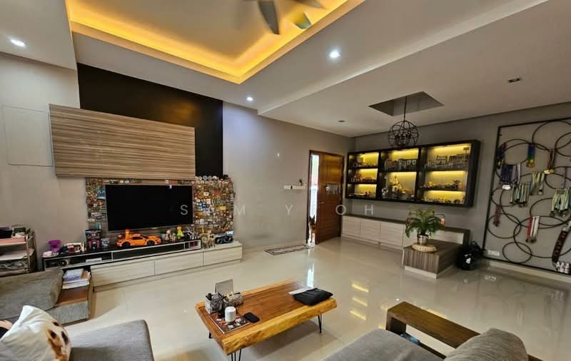 Semi-Detached House for Sale in Gelugor (Penang) - Sam Yeoh - Living Room - PropertyGuru.com.my