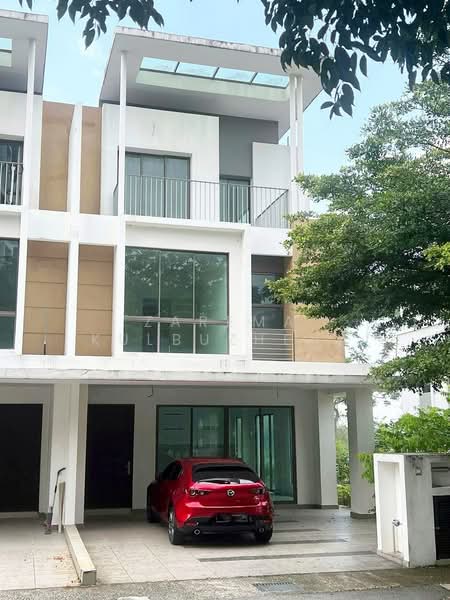 3-storey Terraced House for Rent in Cyberjaya (Selangor) - Zarema Kulbuzheva - Exterior - PropertyGuru.com.my