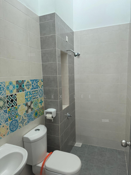 2-storey Terraced House for Sale in Setia Alam (Selangor) - Alex Lee - Bathroom - PropertyGuru.com.my