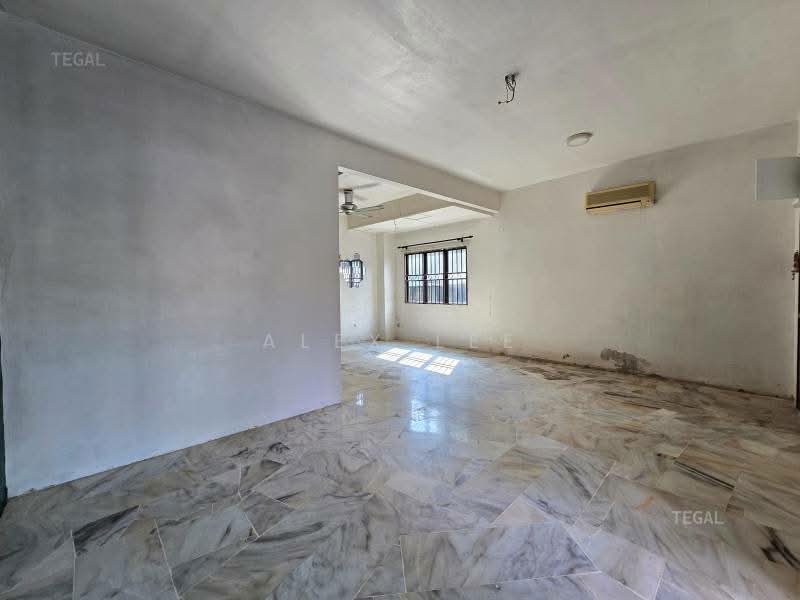 2-storey Terraced House for Sale in Klang (Selangor) - Alex Lee - Living Room - PropertyGuru.com.my