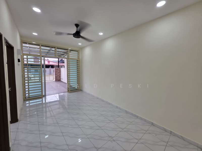 For Sale - TAMAN SEPILAI