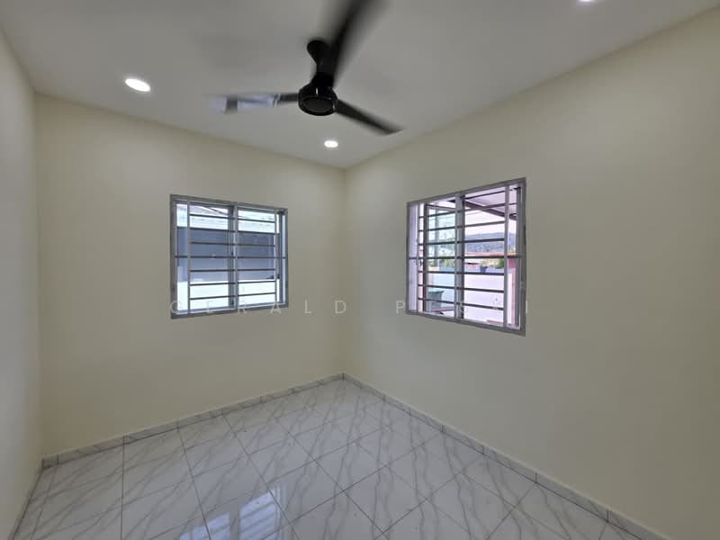 For Sale - TAMAN SEPILAI