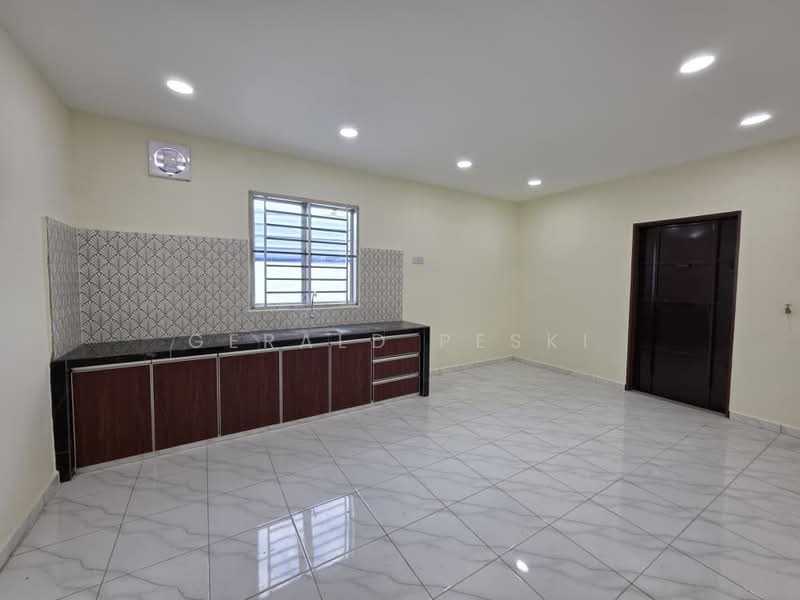 For Sale - TAMAN SEPILAI