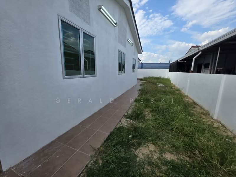 For Sale - TAMAN SEPILAI