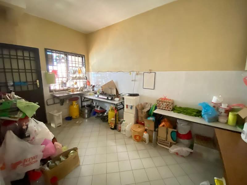 2-storey Terraced House for Sale in Johor Bahru (Johor) - Ziv Chiam - Kitchen - PropertyGuru.com.my