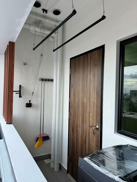 Veranda Residence untuk Untuk Dijual - RM 670,000, Mac 2026 - Balcony - PropertyGuru.com.my