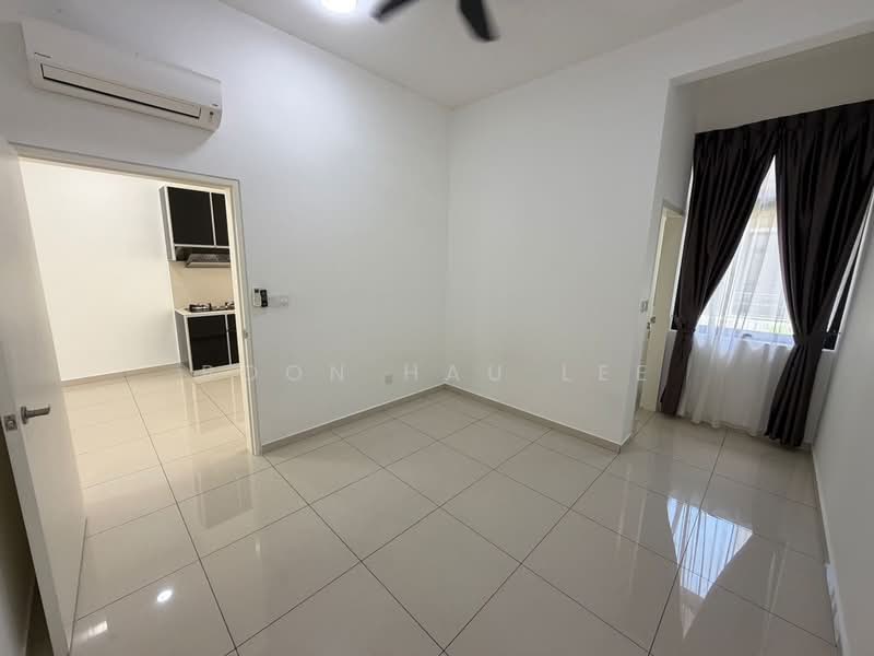 For Sale - Sunway Citrine Lakehomes