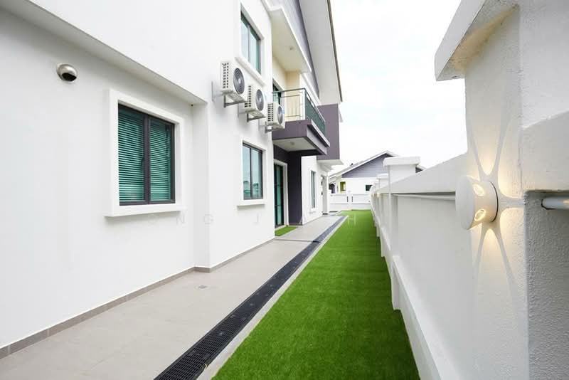 Semi-Detached House for Rent in S2 Heights (Seremban 2) - Ong Jia Hui - Exterior - PropertyGuru.com.my