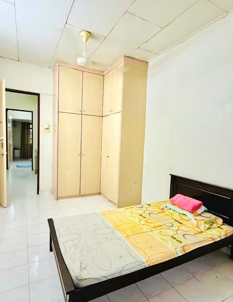 Rumah Teres untuk Dijual di Island Glades (Jelutong) - Kelvin Lim - Bedroom - PropertyGuru.com.my