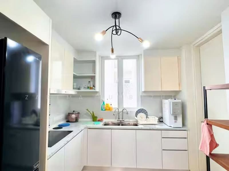 Verdi Eco-Dominiums untuk Untuk Disewa - RM 4,500 /bulan, Mac 2026 - Kitchen - PropertyGuru.com.my