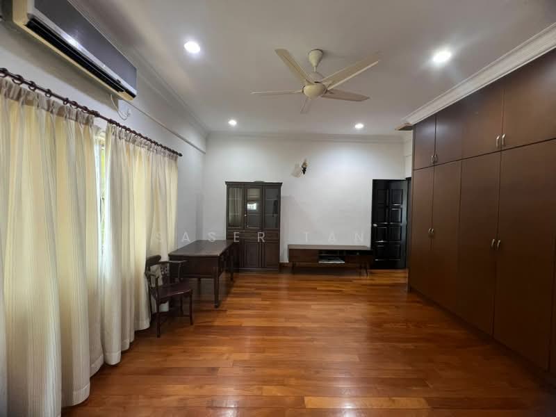 Commercial Bungalow for Rent in Taman Pelangi (Johor Bahru) - SASER TAN. - Living Room - PropertyGuru.com.my