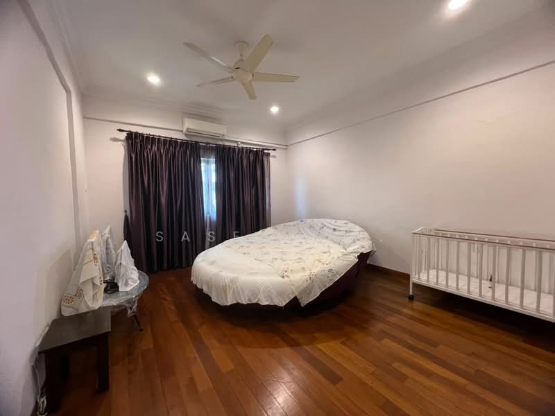 Commercial Bungalow for Rent in Taman Pelangi (Johor Bahru) - SASER TAN. - Bedroom - PropertyGuru.com.my