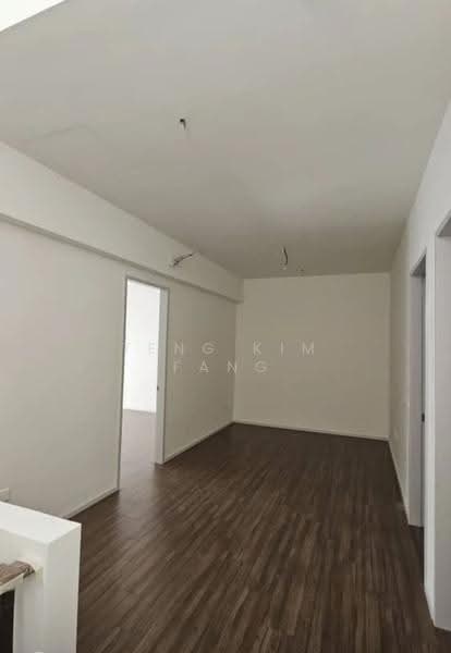 3-storey Terraced House for Sale in Taman Bukit Serdang (Seri Kembangan) - Teng Kim Fang - Interior - PropertyGuru.com.my