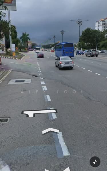 For Rent - Platino Avenue Beside Paradgim Mall