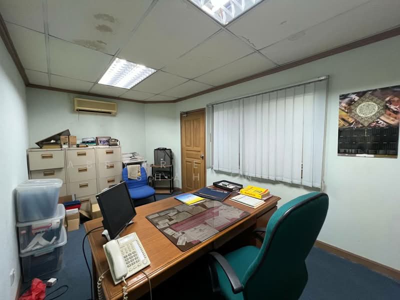 Tadisma Business Park untuk Untuk Dijual - RM 1,300,000, Mac 2026 - Study - PropertyGuru.com.my